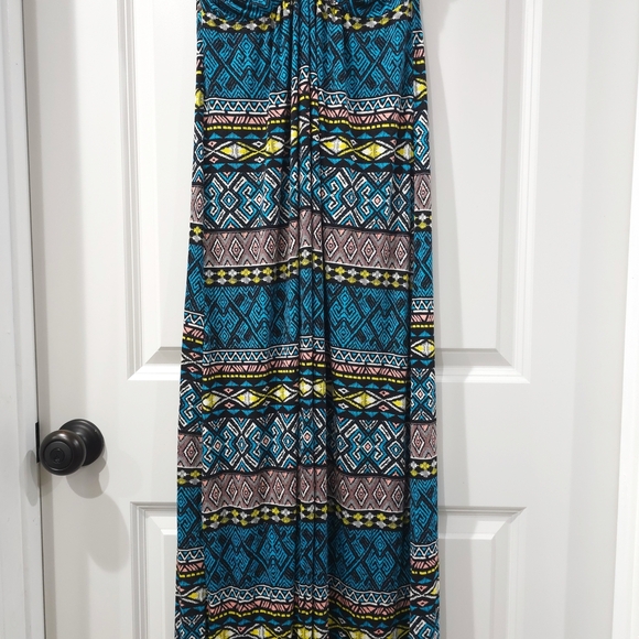 FOREVER 21 Nwt Geo Aztec Multi Color Halter Maxi Sun Dress, Size XL, Vacation - Picture 6 of 12